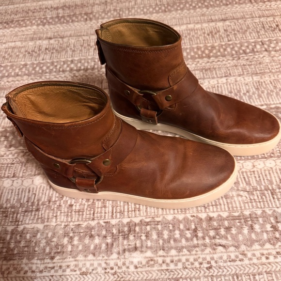 Frye Harness Lena - Picture 8 of 9